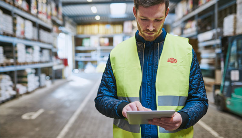 Warehousing & Distribution Warehousing & Distribution